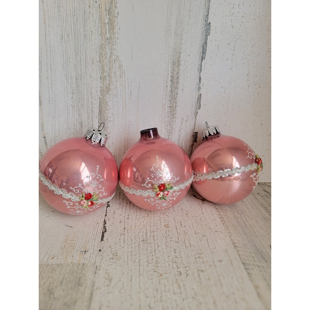 Vintage rose lace pink ball glass ornament Xmas set unique home